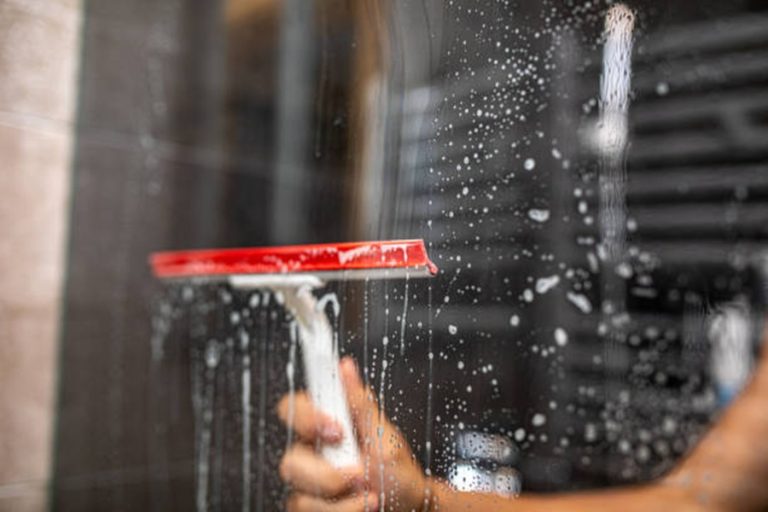 To Squeegee Or Not To Squeegee
