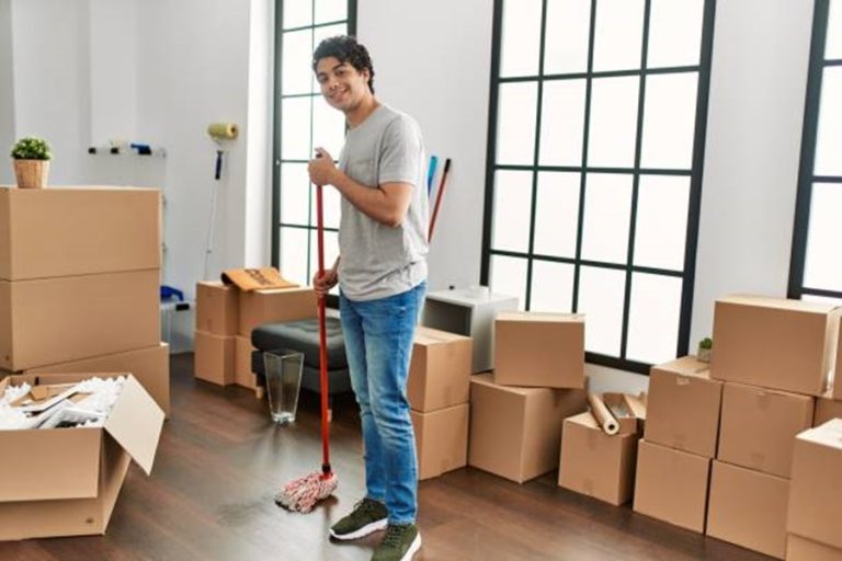 Deep Clean Checklist for Moving Out
