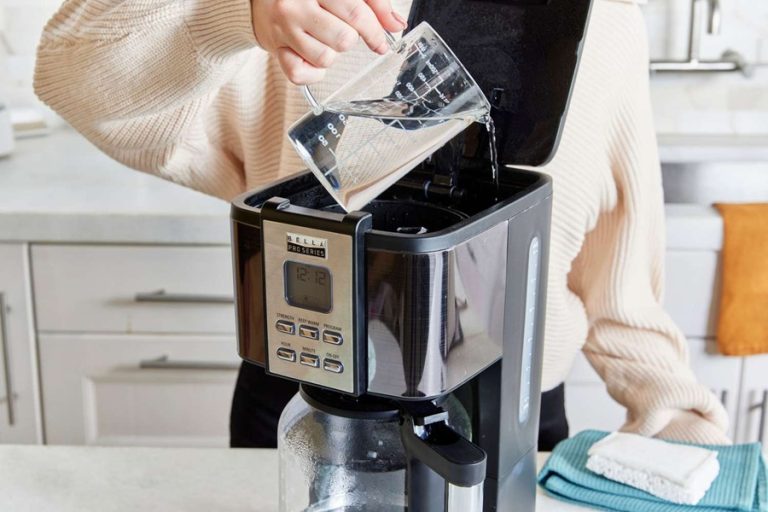 How To Clean A Coffee Maker Without Vinegar